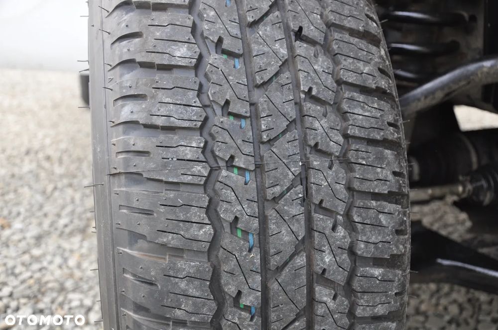 Toyota Hilux 2.4 D-4D Extra Cab DLX 4x4 - 23