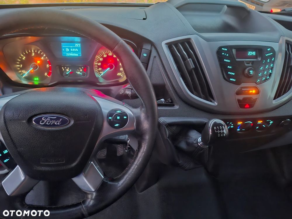 Ford Transit - 7