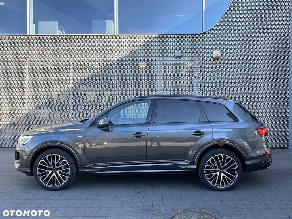 Audi Q7 - 10