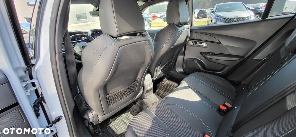 Peugeot 2008 PureTech 130 GT S&S EAT8 - 25