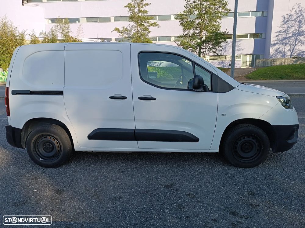Toyota Proace city 1.2 VVTi - 3