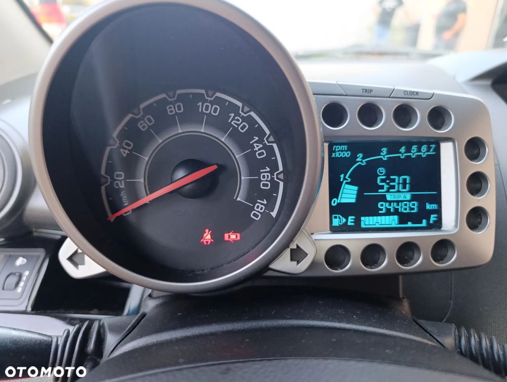 Chevrolet Spark 1.0 LS - 13