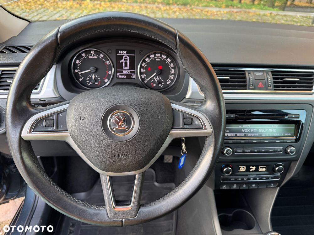 Skoda RAPID Spb 1.2 TSI Edition - 7