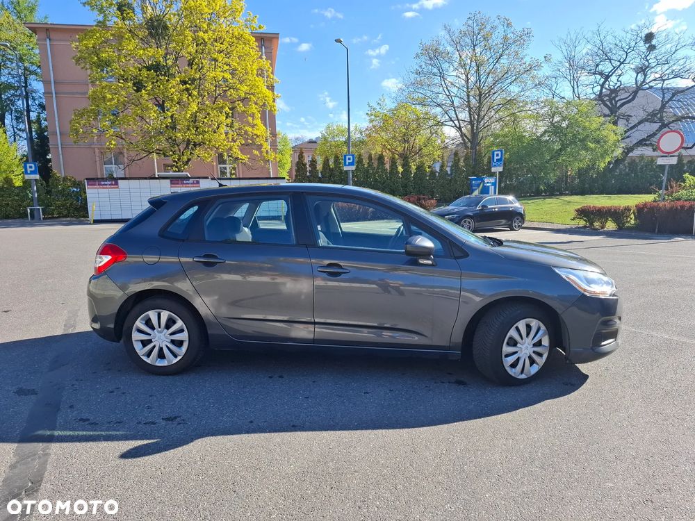 Citroën C4 1.6 HDi Attraction - 4