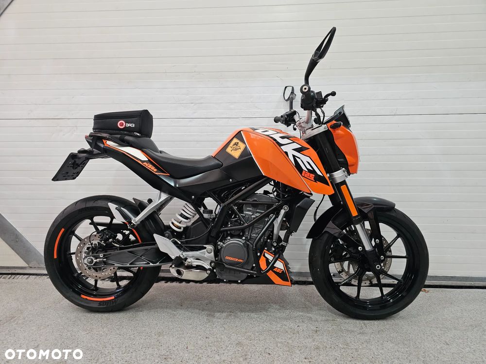 KTM Duke