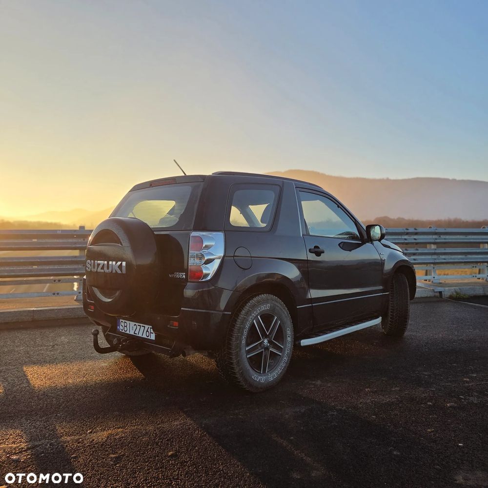 Suzuki Grand Vitara 1.6 De luxe - 11