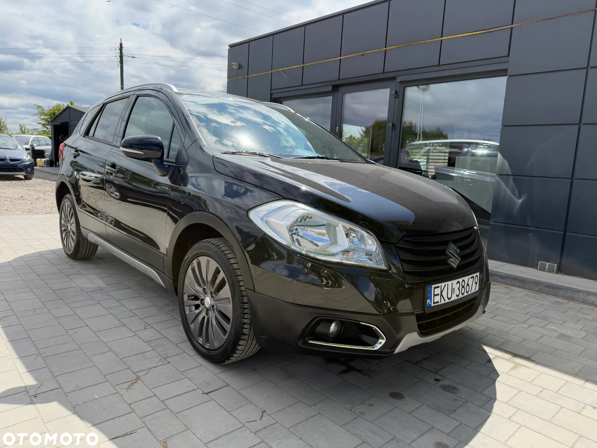 Suzuki SX4 S-Cross 1.6 DDiS 4x2 Comfort - 4