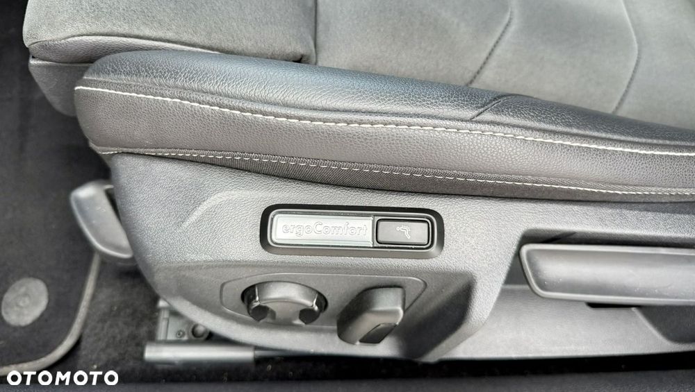 Volkswagen Arteon 2.0 TDI SCR Elegance DSG - 14