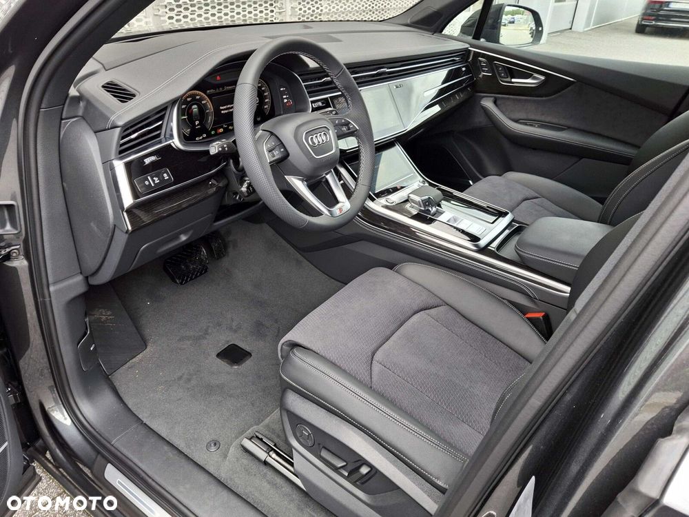 Audi Q7 - 9