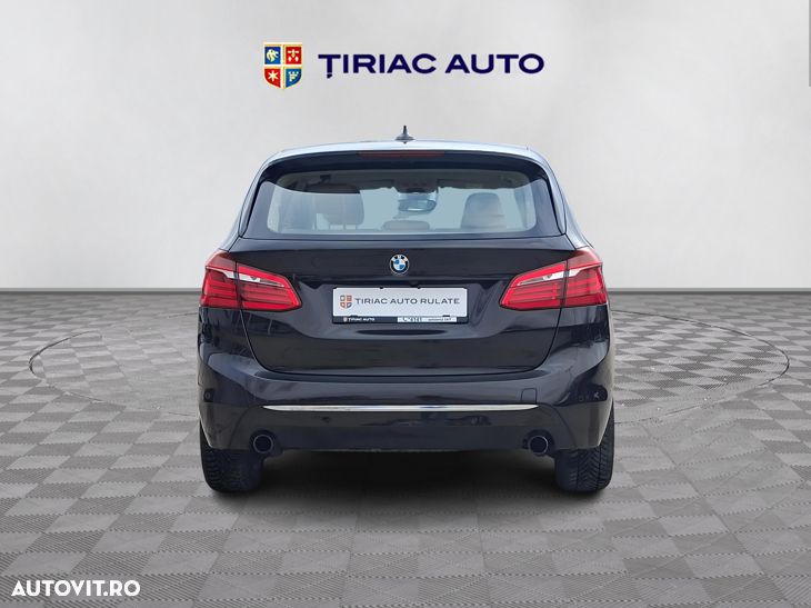 BMW Seria 2 220i AT Luxury Line - 5