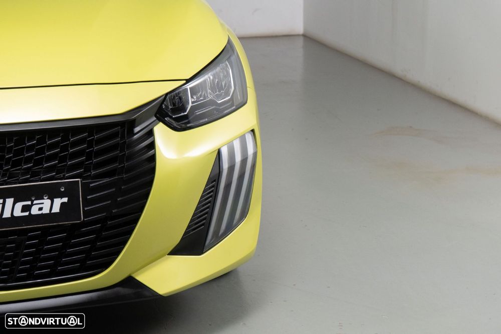 Peugeot 208 1.2 PureTech Active Pack - 17