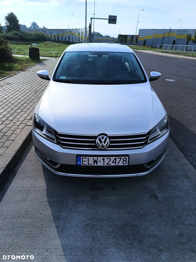 Volkswagen Passat 2.0 Blue TDI SCR Comfortline - 3