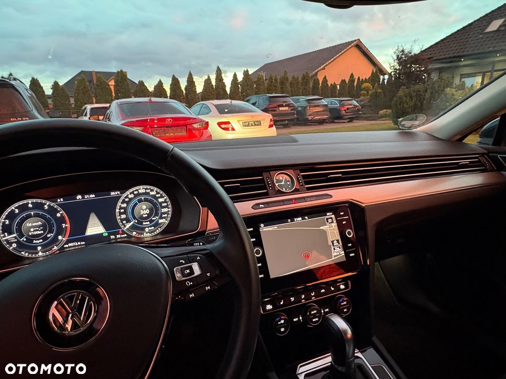 Volkswagen Passat 1.8 TSI (BlueMotion Technology) DSG Highline - 38