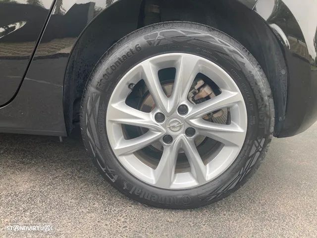 Opel Corsa 1.2 T GS - 12