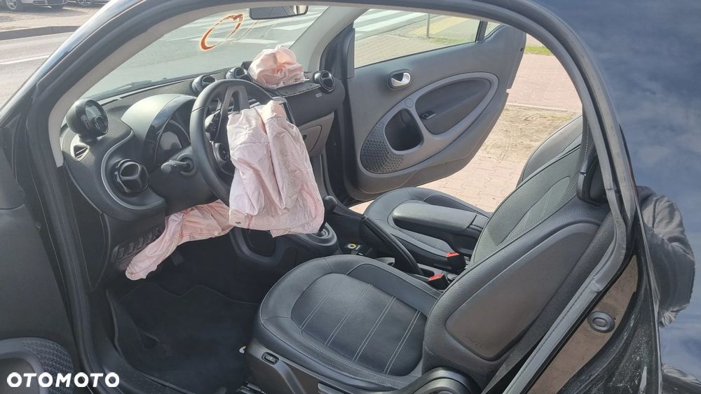 Smart Fortwo EQ perfect - 27