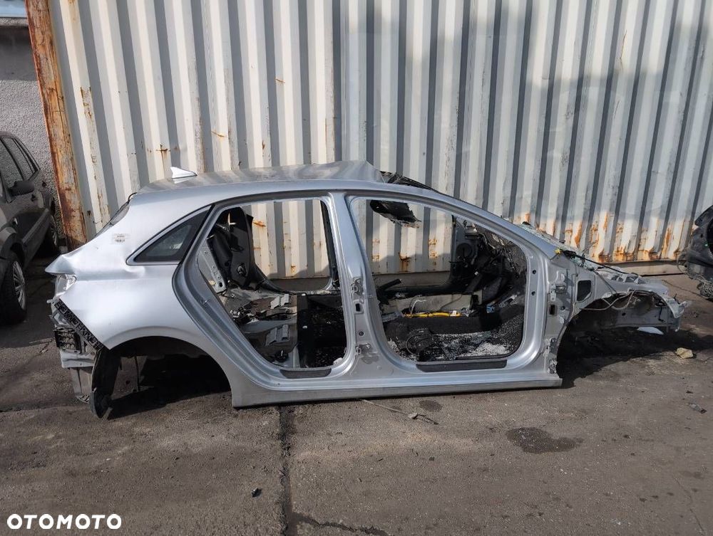 KAROSERIA ĆWIARTKA BŁOTNIK PRÓG DACH PODŁUŻNICA  KIA CEED (CD) 2018 - 2022 1.6 CRDi 115 85 kW - 7