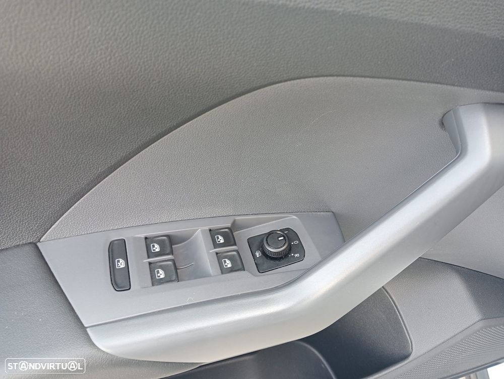 VW T-Cross 1.0 TSI Life - 17