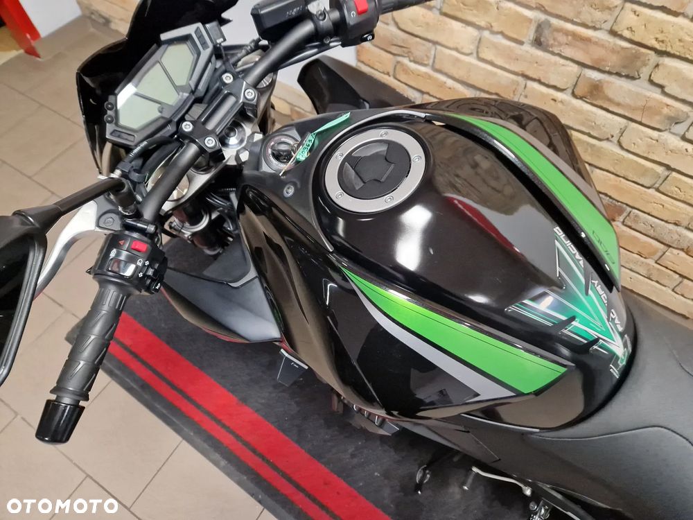 Kawasaki Z - 15
