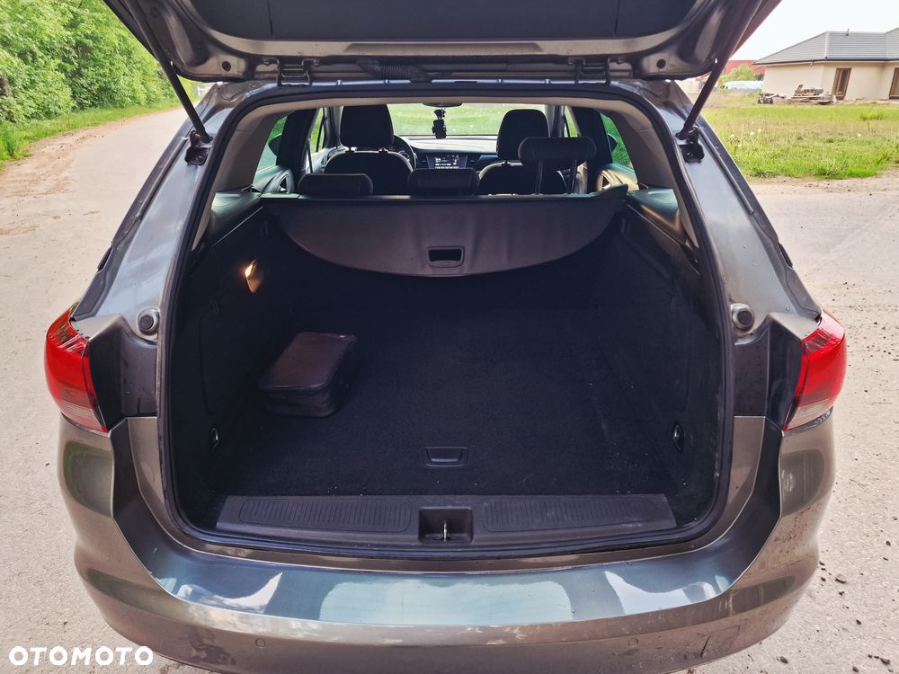 Opel Astra 1.6 CDTI Elite - 20