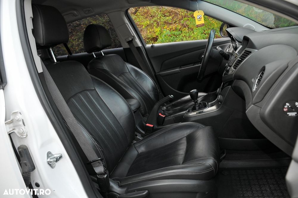Chevrolet Cruze 1.4 Turbo LTZ - 9