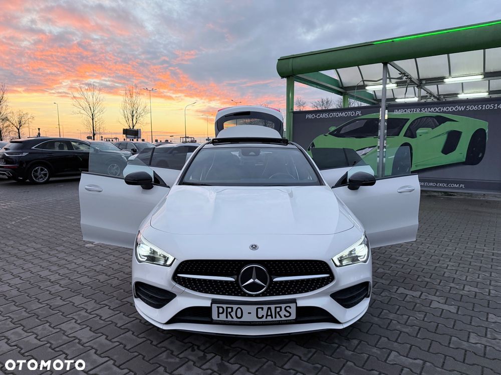 Mercedes-Benz CLA 200 7G-DCT AMG Line - 11