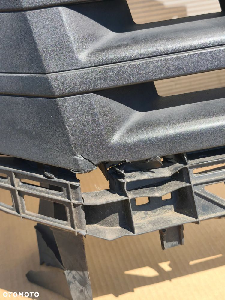 Atrapa grill VW Crafter I 11-16r Lift 2e0853653e - 6