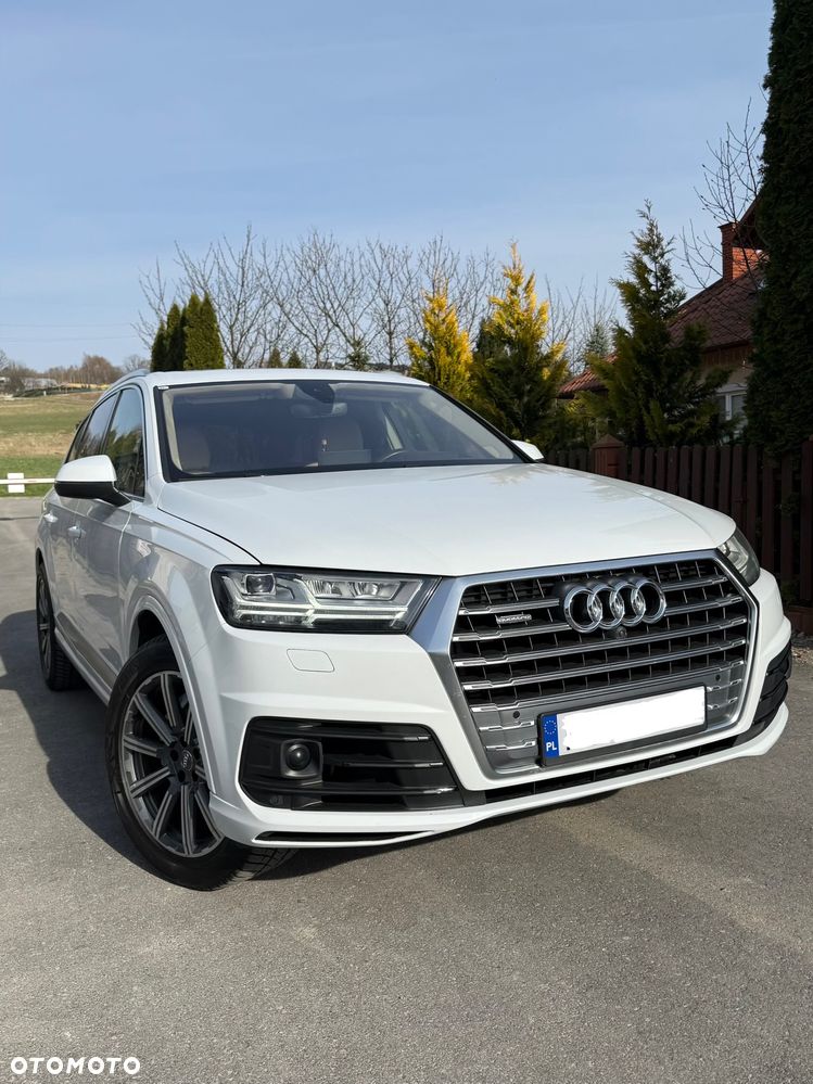 Audi Q7 55 TFSI quattro tiptronic - 1