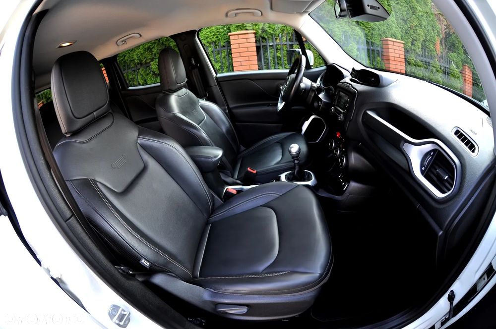 Jeep Renegade 1.4 MultiAir Limited FWD S&S - 23