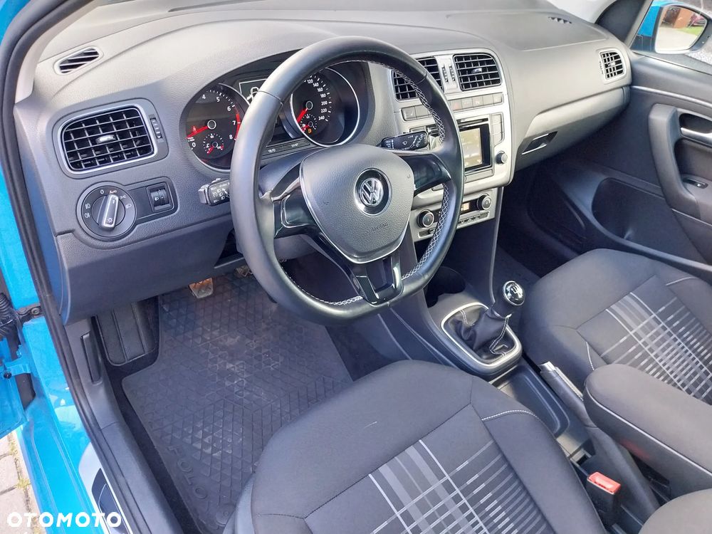Volkswagen Polo 1.2 TSI Blue Motion Technology Lounge - 14