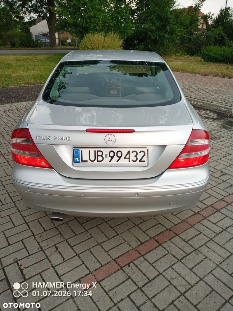 Mercedes-Benz CLK - 11