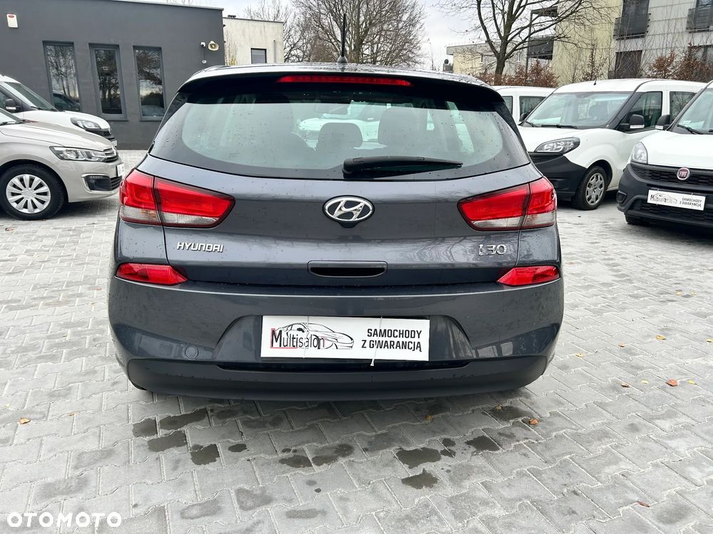 Hyundai i30 1.4 Classic + - 6