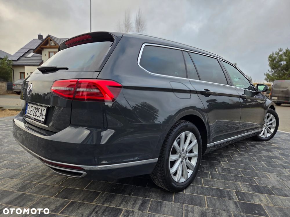 Volkswagen Passat Variant 2.0 TDI SCR DSG Highline - 10