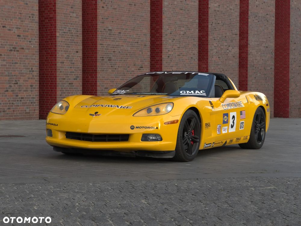 Chevrolet Corvette - 7