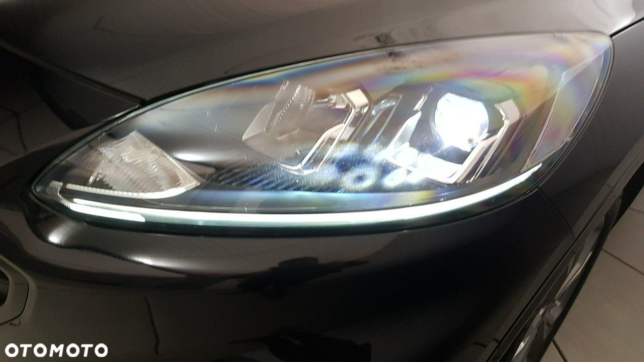 Ford Kuga - 14