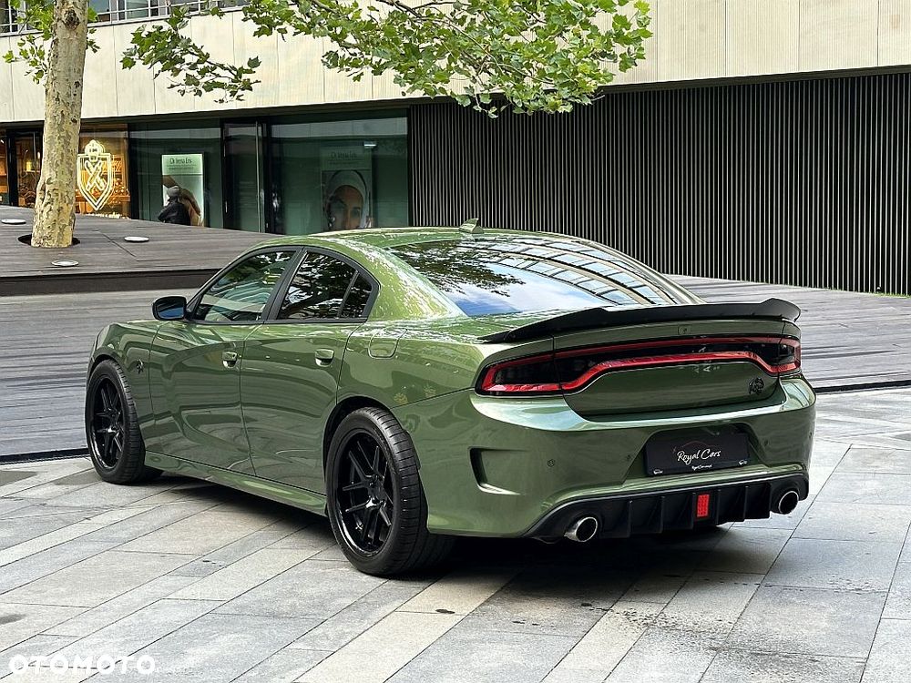 Dodge Charger 6.4 Scat Pack - 3