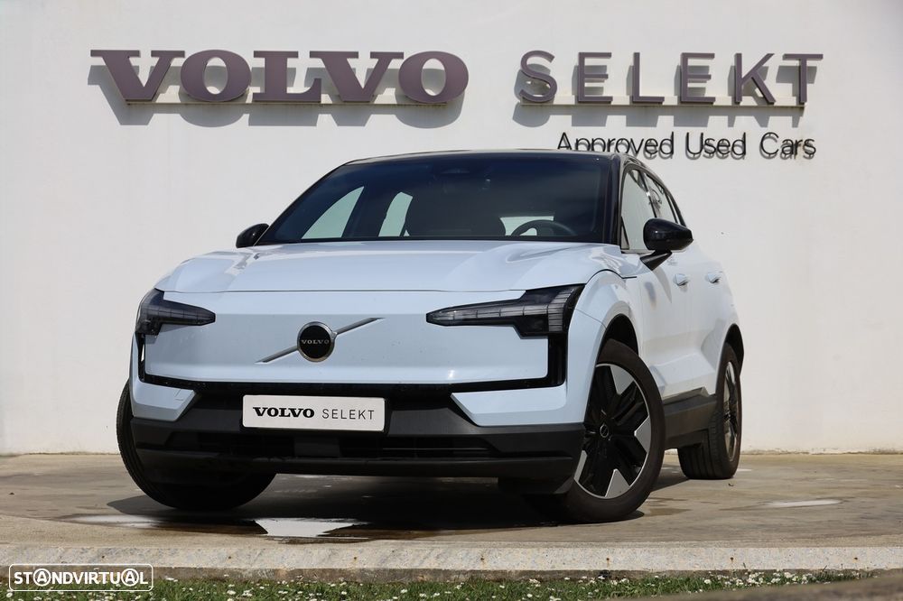 Volvo EX30 51 kWh Single Motor Plus - 29