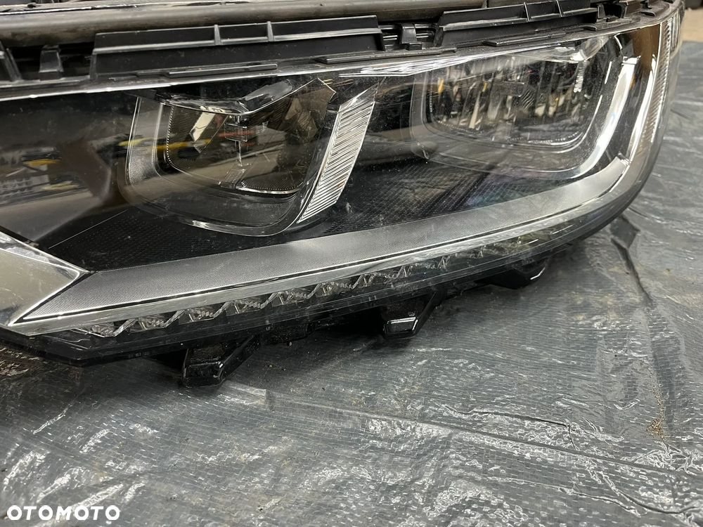 VW Passat B8 Lampa lewy przód oryginał 3G1941773D - 3