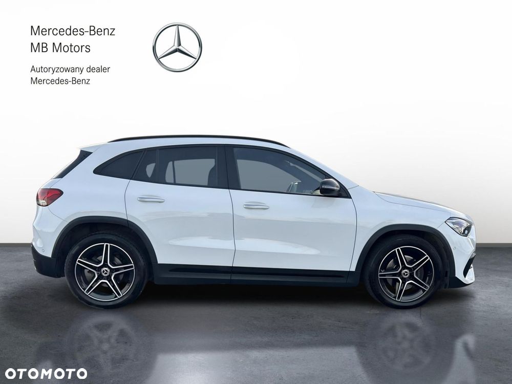 Mercedes-Benz GLA - 7