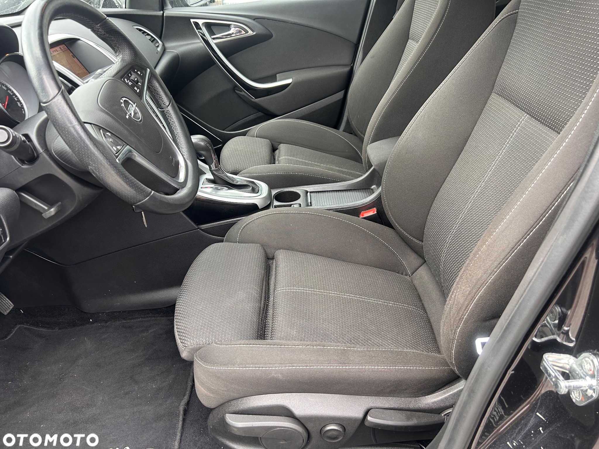 Opel Astra 1.6 Automatik Design Edition - 28
