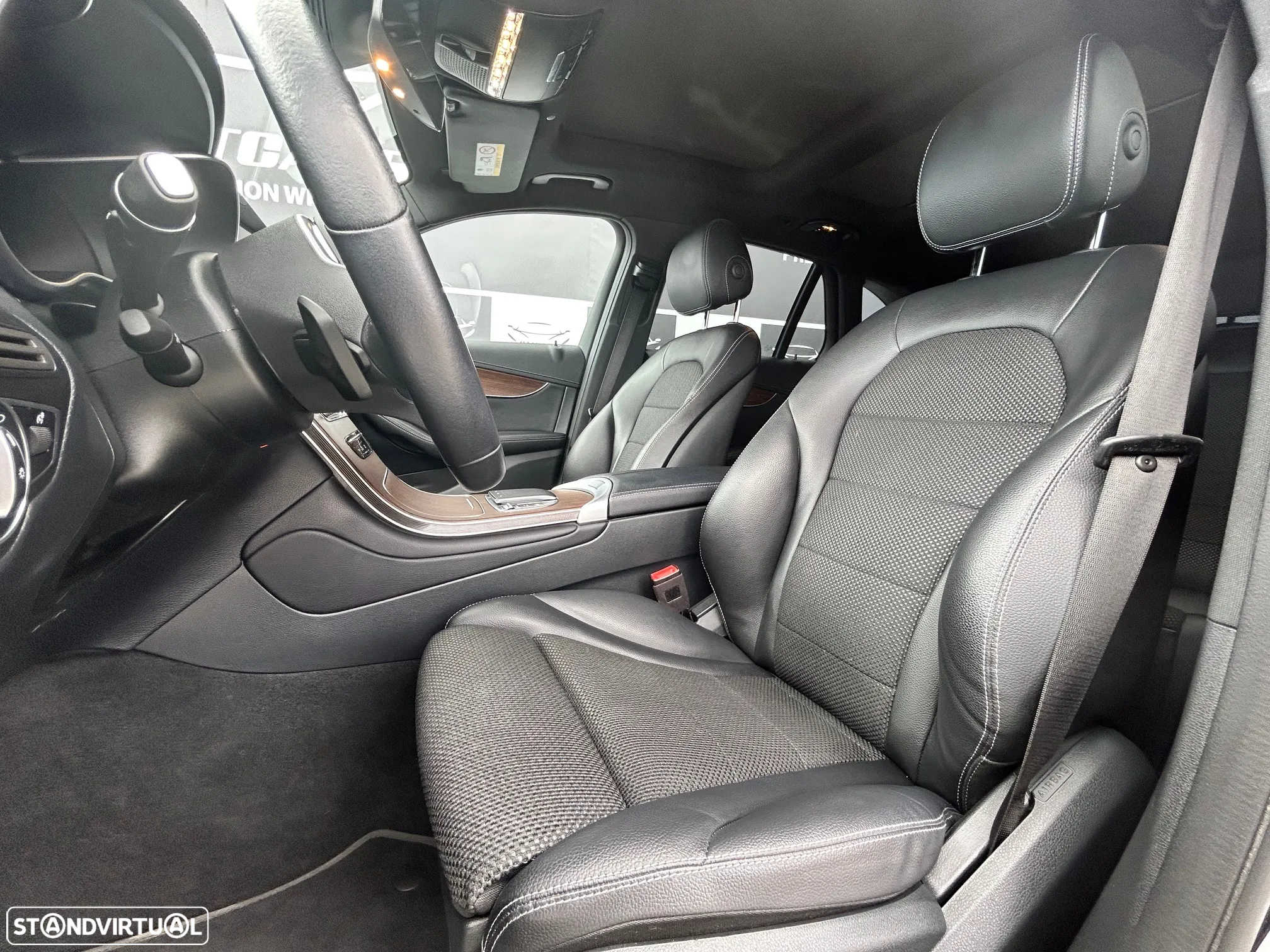 Mercedes-Benz GLC 300 de 4Matic - 8