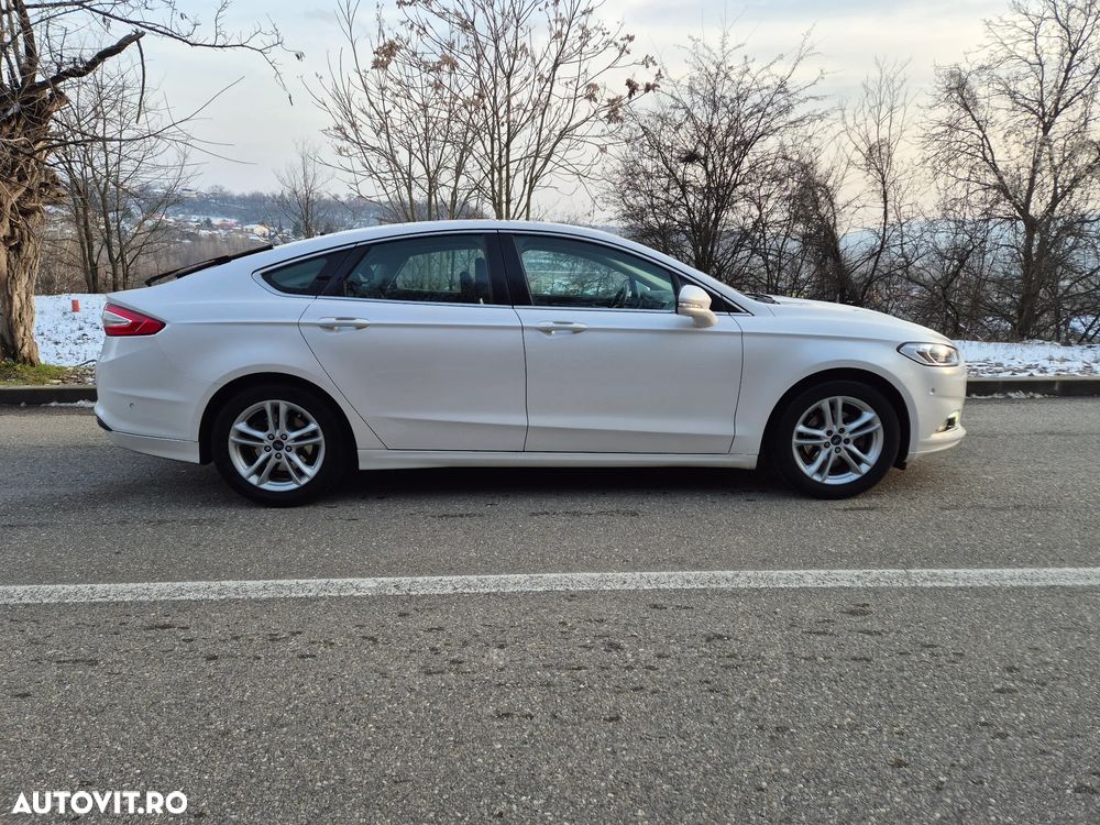 Ford Mondeo 2.0 TDCI Start-Stopp PowerShift-Aut Business Edition - 35