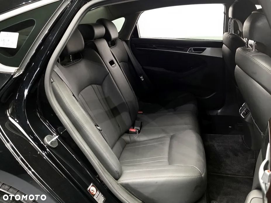 Genesis G80 - 10