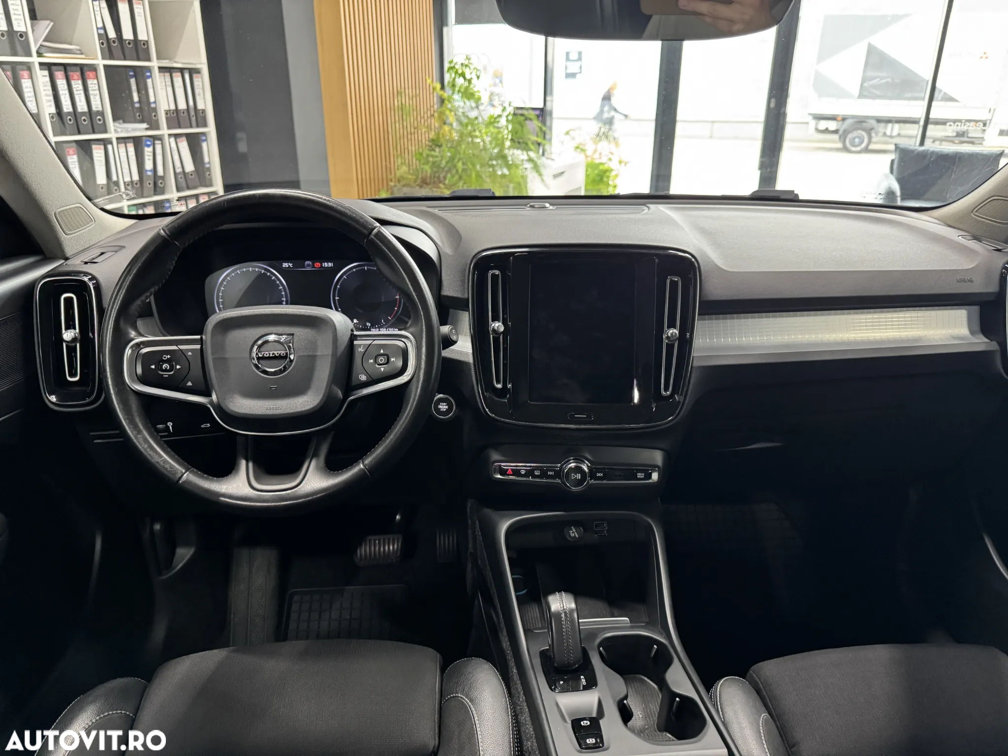 Volvo XC 40 - 11