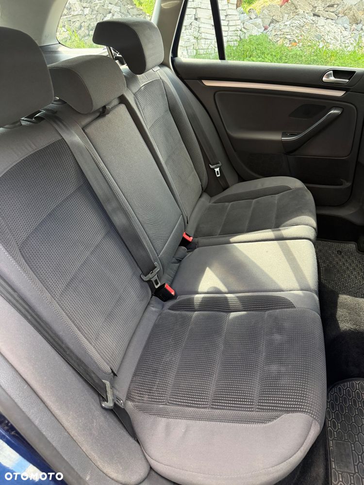 Volkswagen Golf 1.9 TDI Comfortline DSG - 20