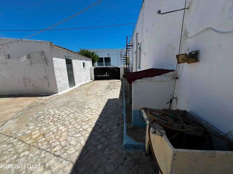Vende-se casa em Moncarapacho - Grande imagem: 2/12