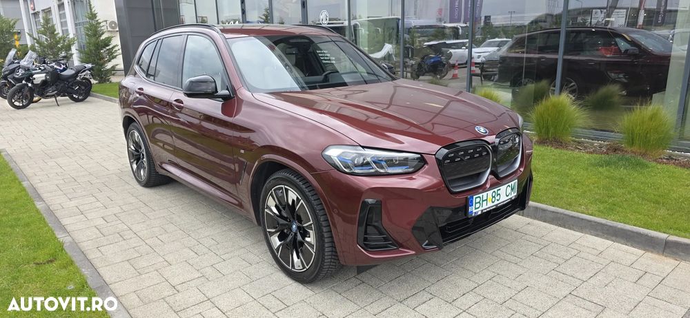 BMW iX3 Impressive - 1