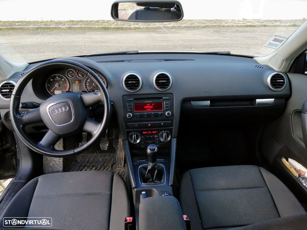 Audi A3 Sportback - 4