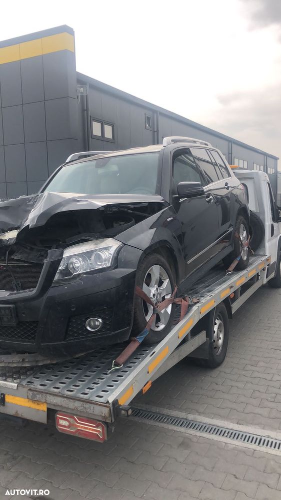 Dezmembram Mercedes-Benz GLK 2.2 CDI an fabr. 2011 4x4 Automat - 3