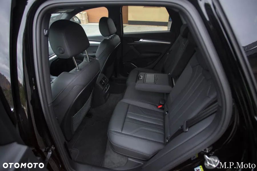 Audi Q5 40 TDI quattro S tronic sport - 34