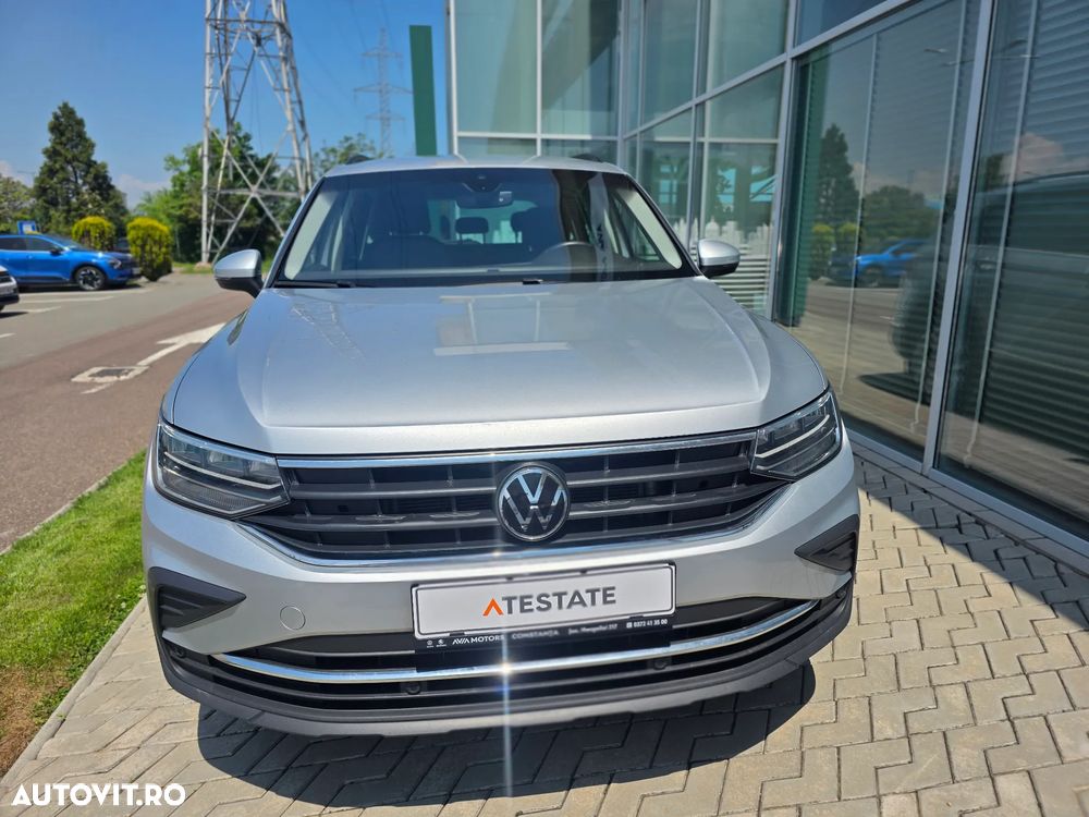 Volkswagen Tiguan 2.0 TDI 4Mot DSG Life - 3